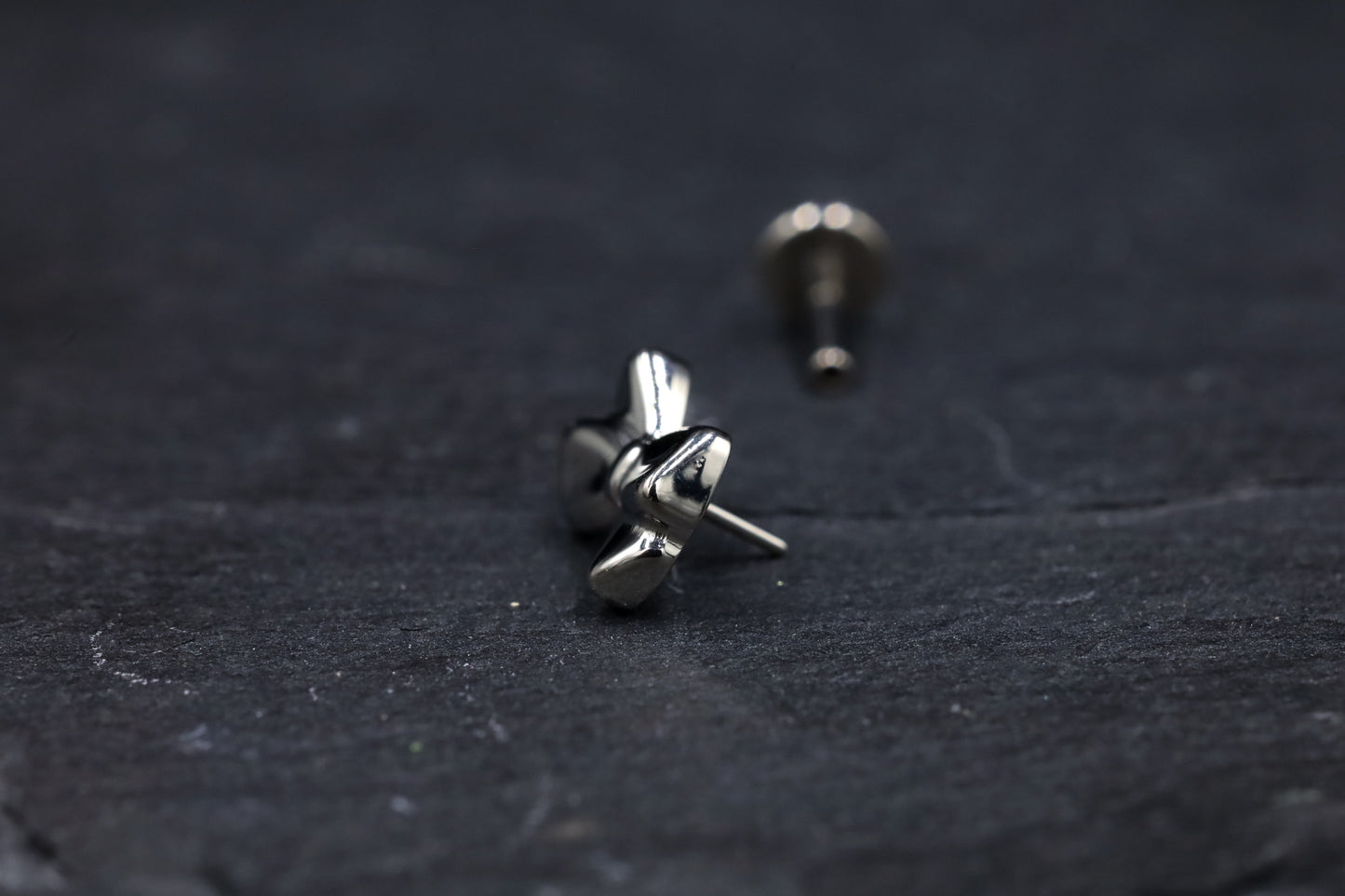 Bow Titanium Threadless Earring
