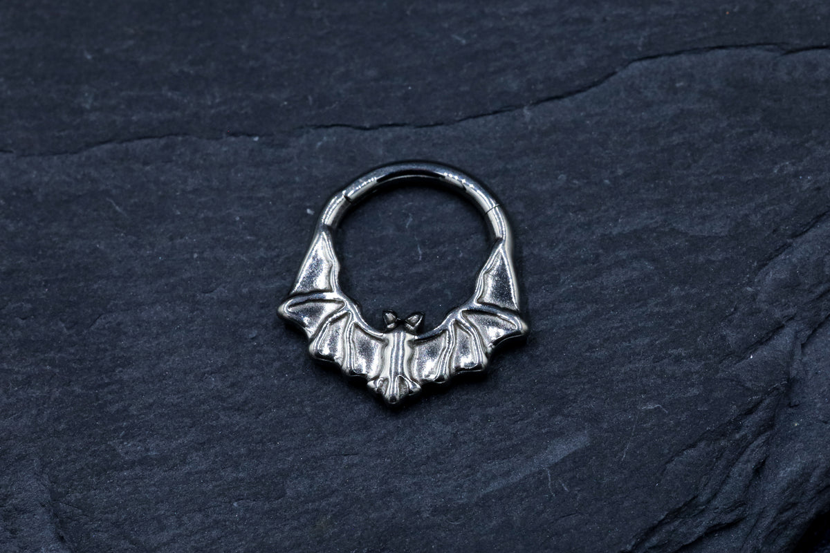 Flying Bat Forward Facing Hoop