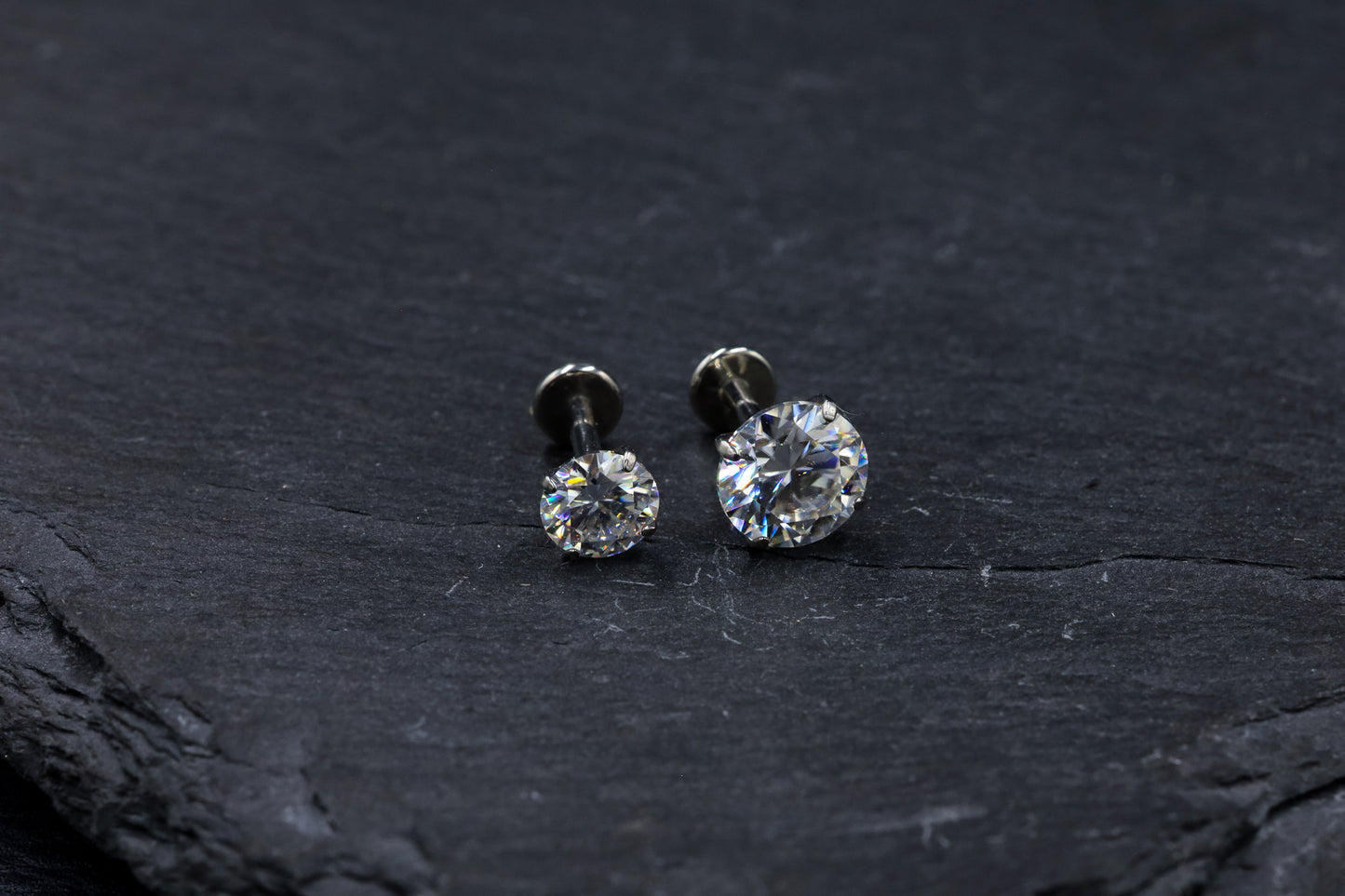 Statement Round Prong-set Moissanite Titanium Threadless Earring