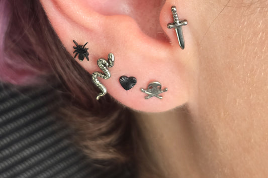 Black Cut Heart Titanium Threadless Earring