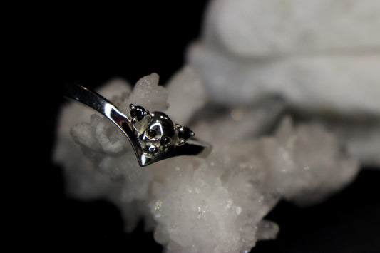 Sterling Silver Skull and Black Moissanite Accents Ring