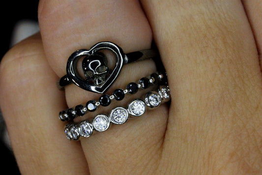 Black Metal Skull Heart Ring