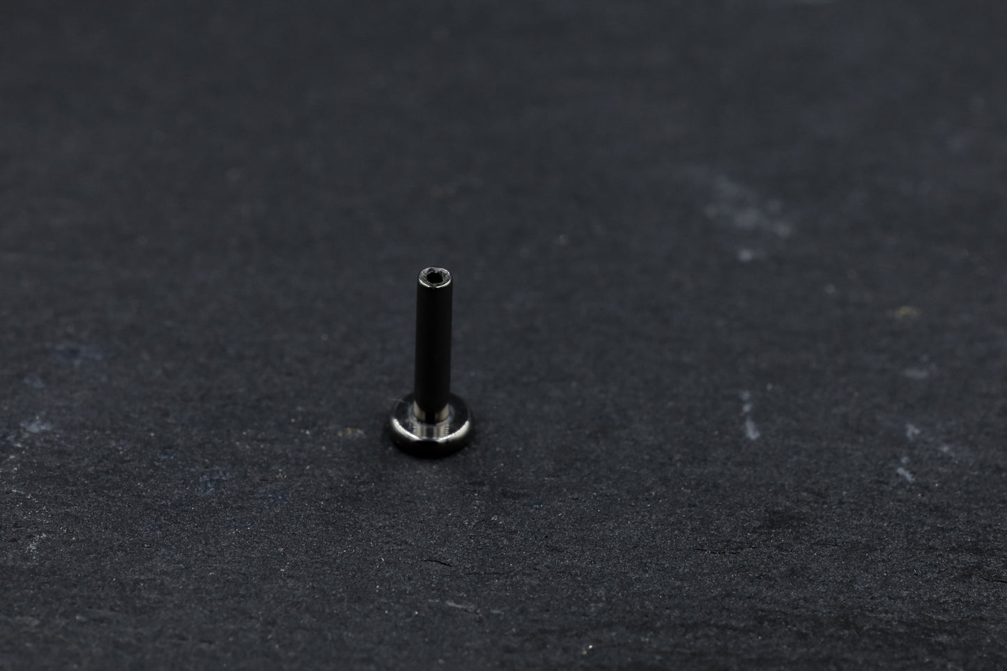 Titanium Flatback Post