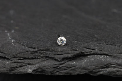 Round Prong-set Moissanite Titanium Threadless Earring