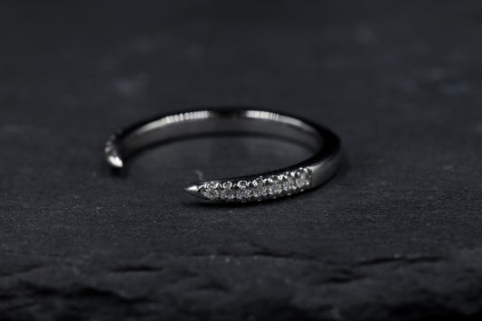 Sterling Silver Micro Moissanite Claw Ring