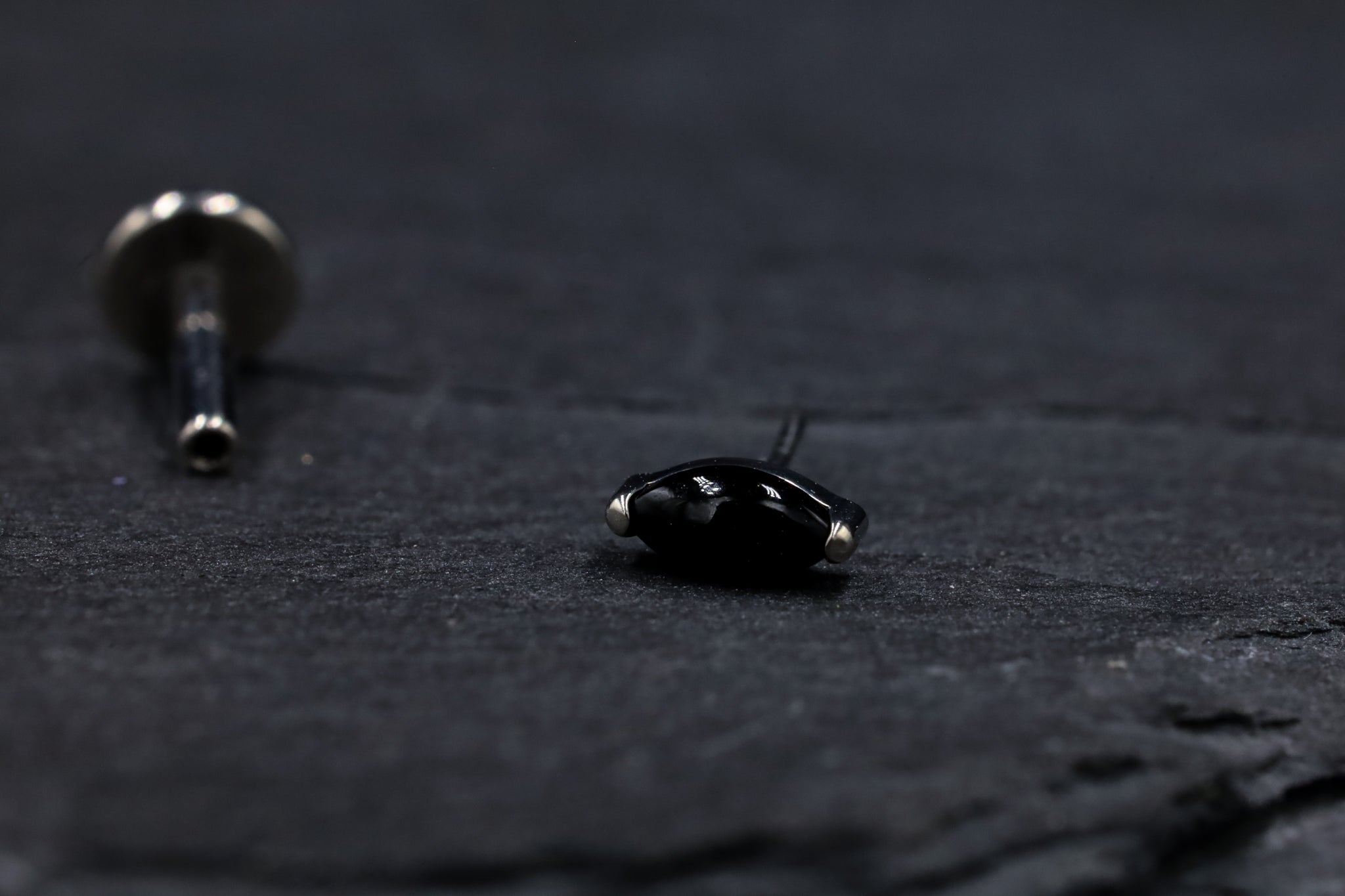 Black Onyx Marquise Titanium Threadless Earring – Lux Punk