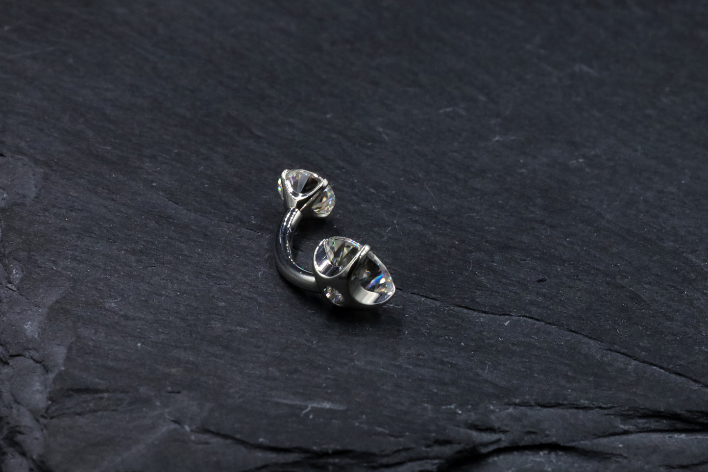 Round Moissanite Classic Prong Navel Bar