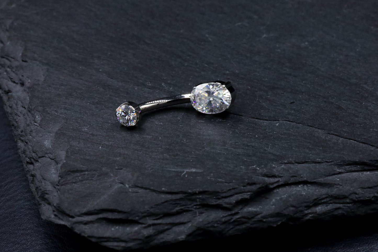 Oval Moissanite Hybrid Bezel Navel Bar
