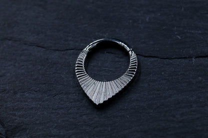 Art Deco Forward Facing Hoop