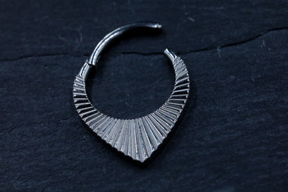Art Deco Forward Facing Hoop