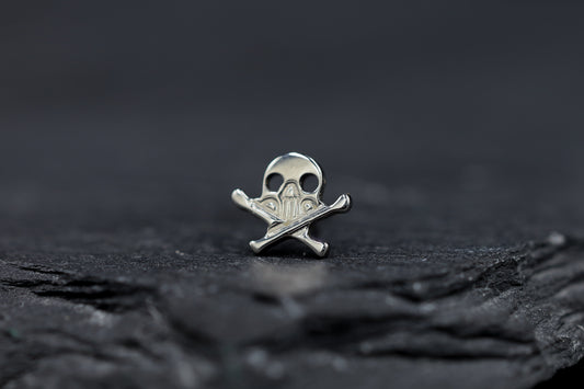 Skull & Crossbones Titanium Threadless Earring