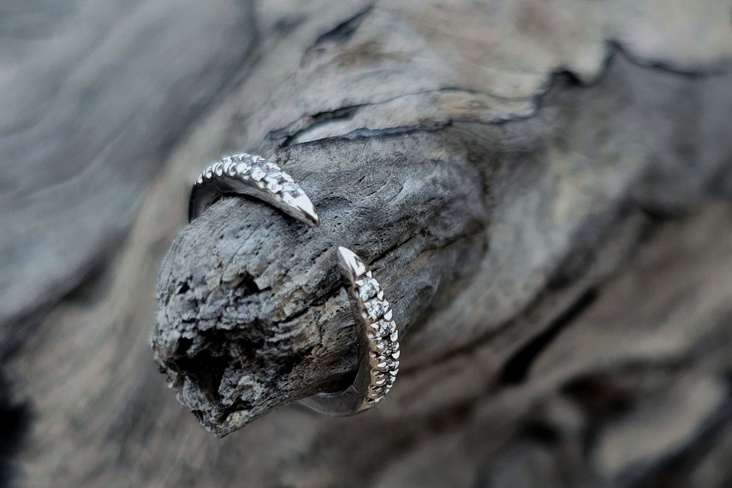 Sterling Silver Micro Moissanite Claw Ring