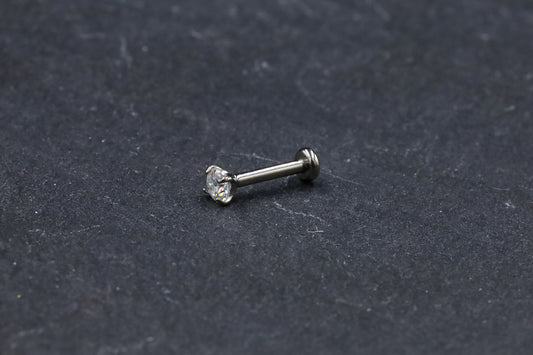 Round Prong-set Moissanite Titanium Threadless Nose Stud