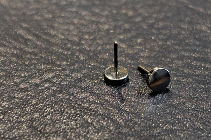 Titanium Disc Threadless Earring