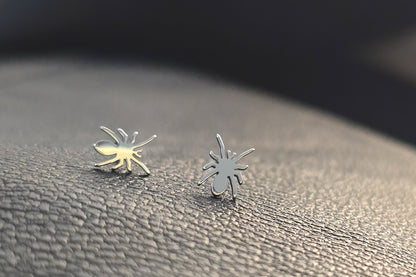 Titanium Spider Threadless Earring