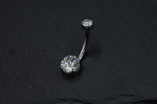 Round Moissanite Hybrid Bezel Navel Bar